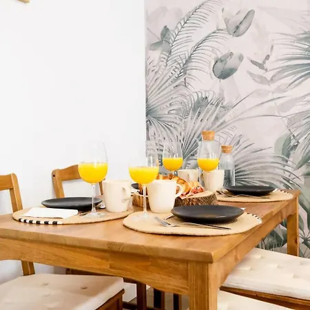 Forest Ideal Familias Casco Historico Balcon * Zaragoza