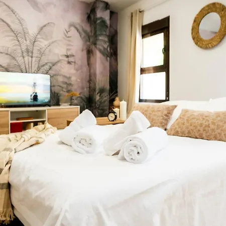 Forest Ideal Familias Casco Historico Balcon Zaragoza